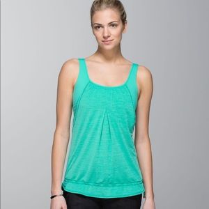 Lululemon Run Times Tank NWOT Sz 4 Seafoam Green